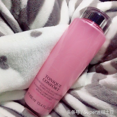 秋冬干皮用什么化妆水保湿,秋冬季节化妆水推荐