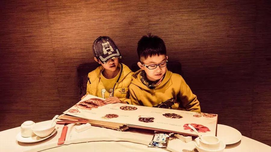 最不正经的汽车测评,真实评价凯迪拉克xt6