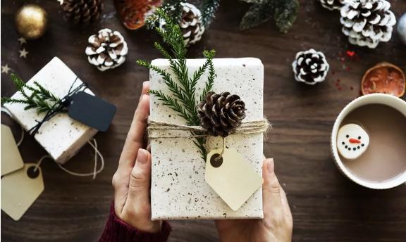 怎么用一分钟做出圣诞礼物,自己做简单又好看的圣诞礼物