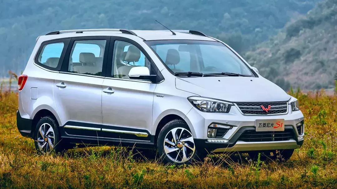 五菱宏光历年销量排名,宏光s3最大的优点