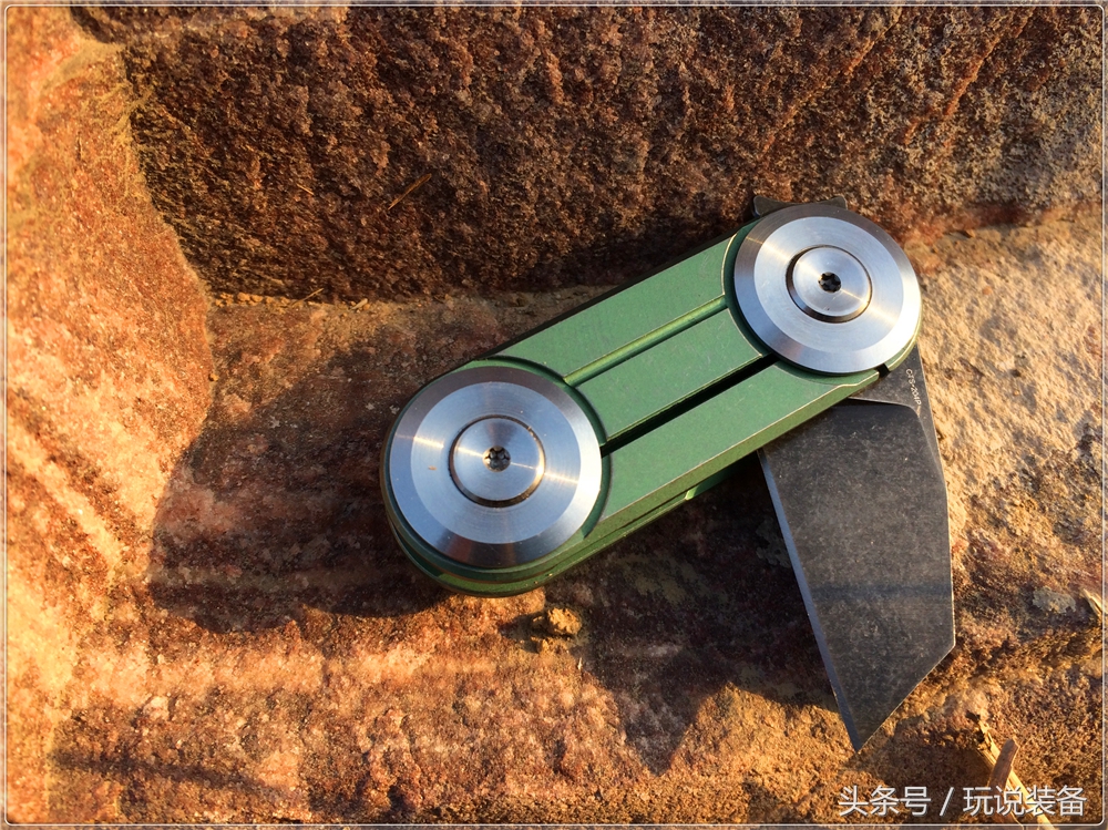 一把小刀的玩具,一把小巧的小刀