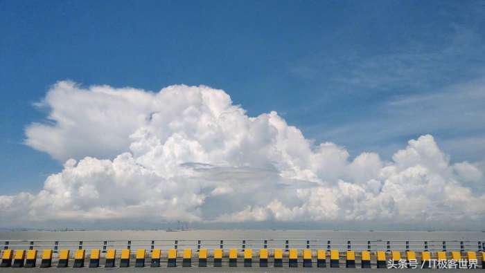 国产全面屏性价比太高,国际大厂又奔溃,HTCU11再度清仓甩卖