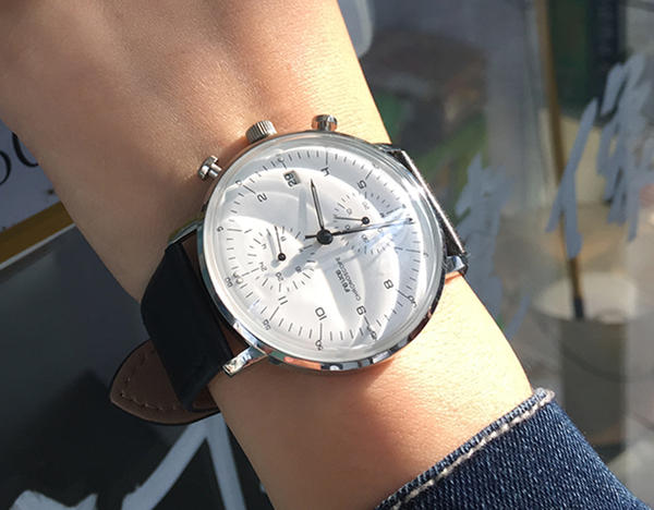 高颜值手表推荐反正谁戴都是焦点,推荐几款戴着舒服的手表