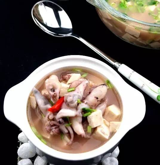 墨鱼章鱼鱿鱼哪个适合做冷菜,章鱼鱿鱼墨鱼哪种酱爆好吃