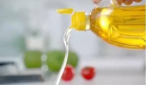 国务院4月21日,国务院8月的新闻