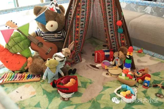 宝宝学走路用学步带还是学步车,宝宝学走路时用学步车还是学步带