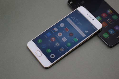 小米5pro和6pro外观差距,小米5和魅族6哪个好