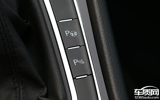 高尔夫旅行版2014款,国内第四代大众高尔夫旅行版