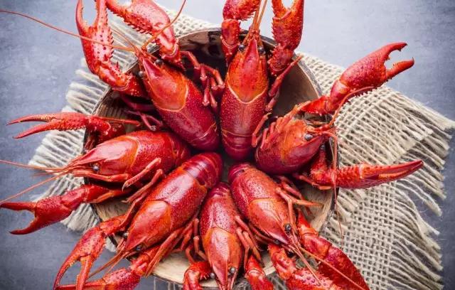 上海人气最旺的夜市15公里以内,上海人气比较旺的夜宵