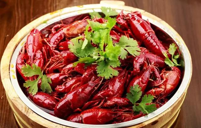 上海人气最旺的夜市15公里以内,上海人气比较旺的夜宵