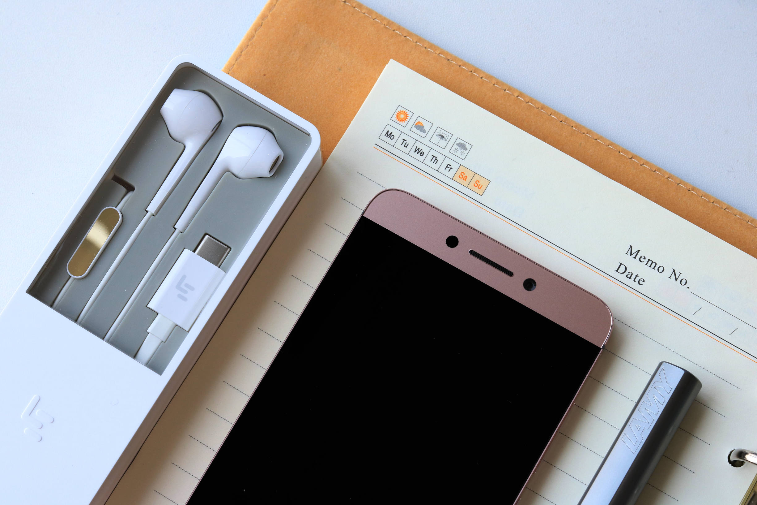 乐视手机max2发布会完整版,乐视2价格多少钱一台