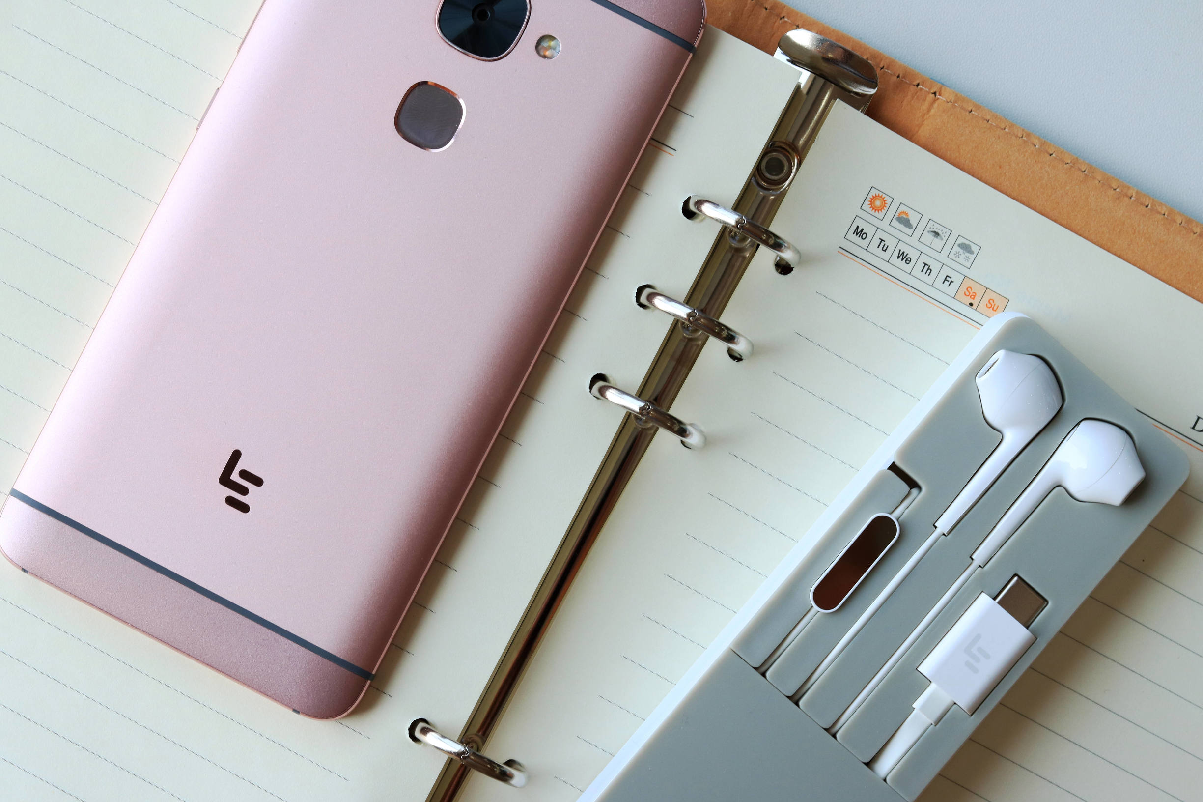 乐视手机max2发布会完整版,乐视2价格多少钱一台