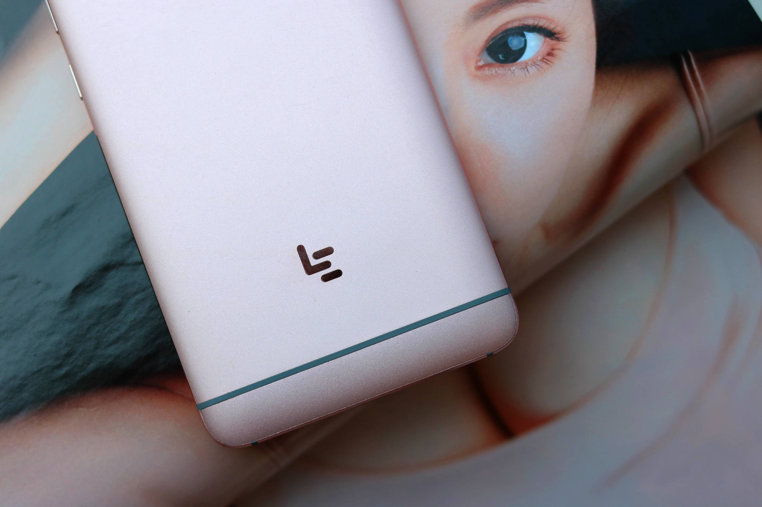 乐视手机max2发布会完整版,乐视2价格多少钱一台