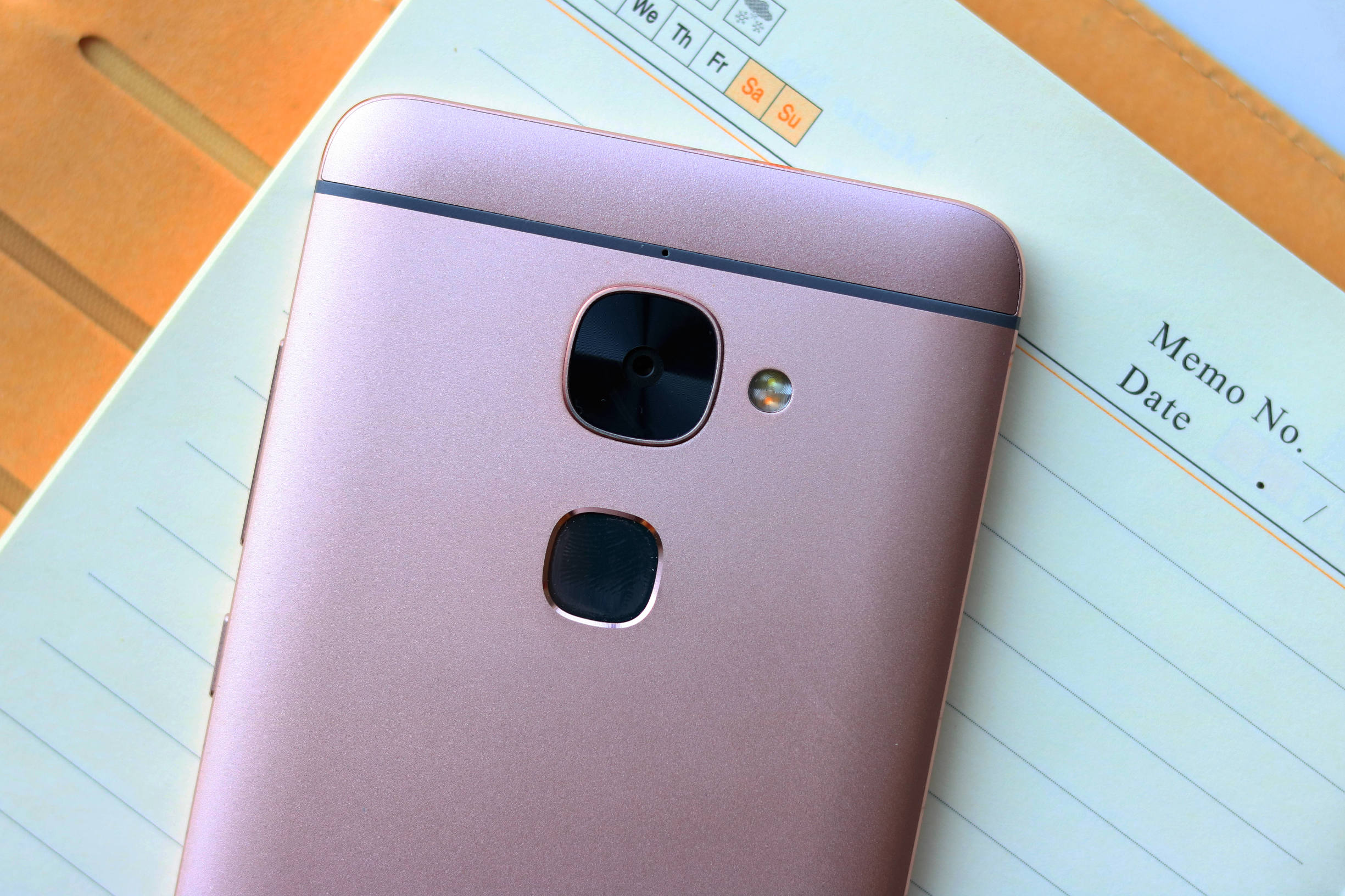 乐视手机max2发布会完整版,乐视2价格多少钱一台