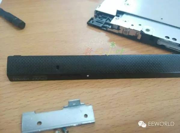 笔记本光驱如何改装成固态硬盘架,联想一体机光驱位装固态硬盘教程