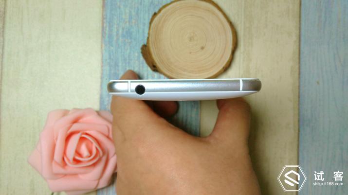 360手机f4s评测,360手机f4质量怎么样