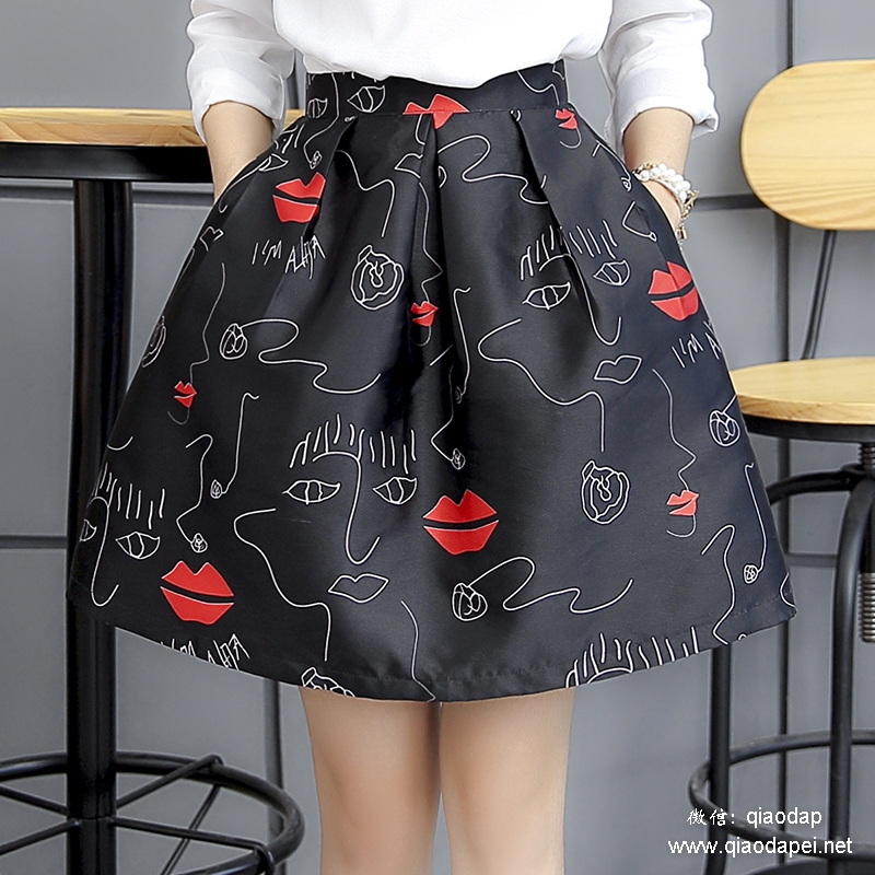 时尚裙装,让你瞬间从土肥圆变成snake精!