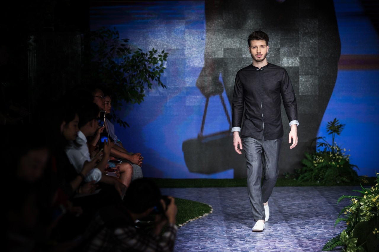 不当路人甲,不当路人甲头条