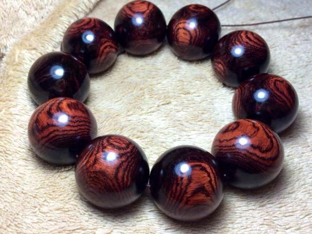 紫檀柳和海黄价钱差距,紫檀柳和海黄是一个品种吗