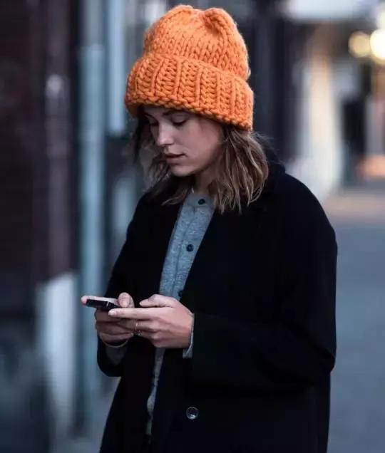 又降温了穿什么,保暖又好看针织帽