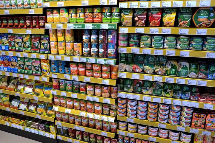 迪拜土豪真多街上全是豪车,迪拜土豪除了豪车还有什么