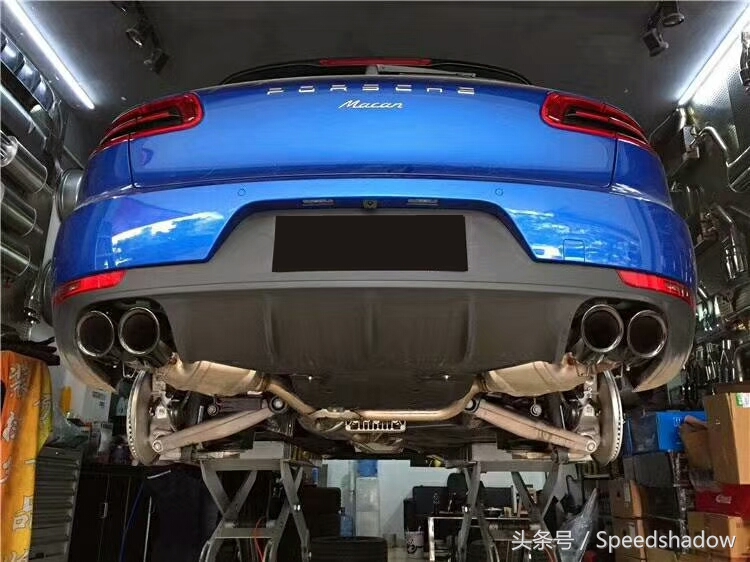 macan新车落地升级波尔多红,保时捷macan改19寸锻造轮毂