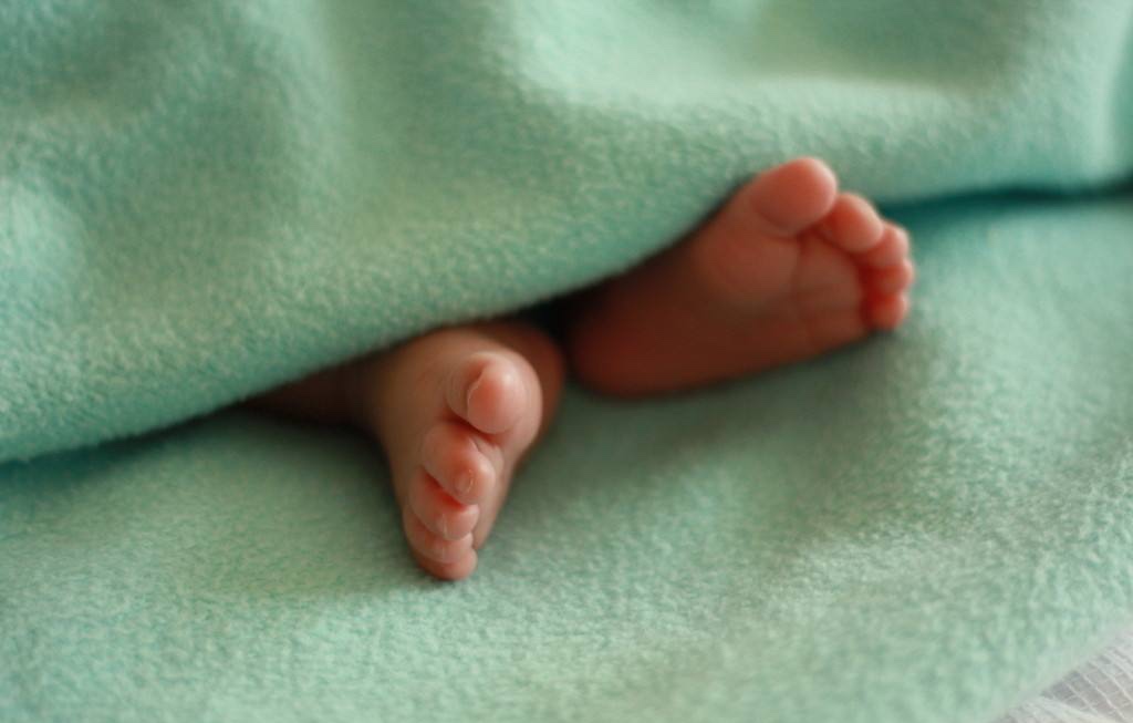 新生儿冬季保暖，一定要注意这三点，新手爸妈要牢记哦！