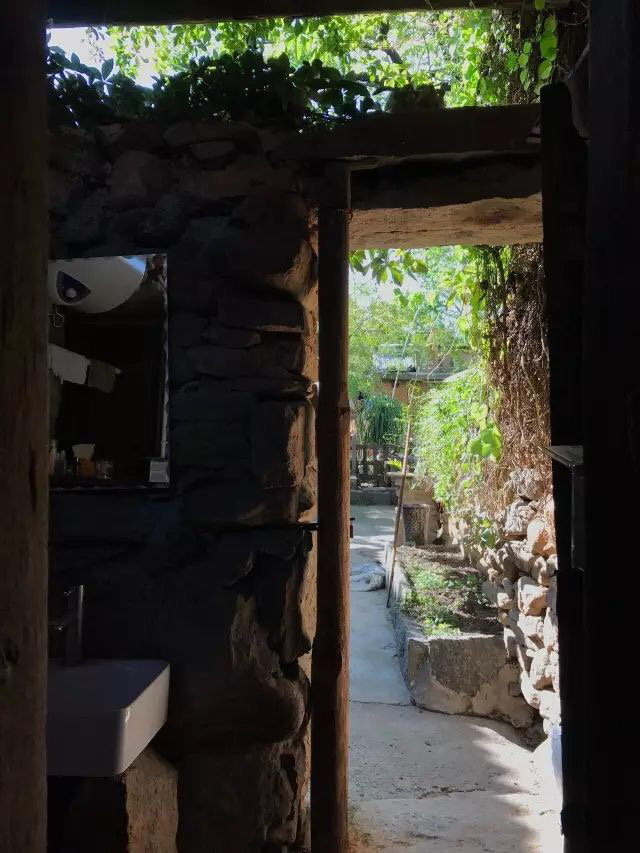 因为爱情，让旅途中的他们留在了大理