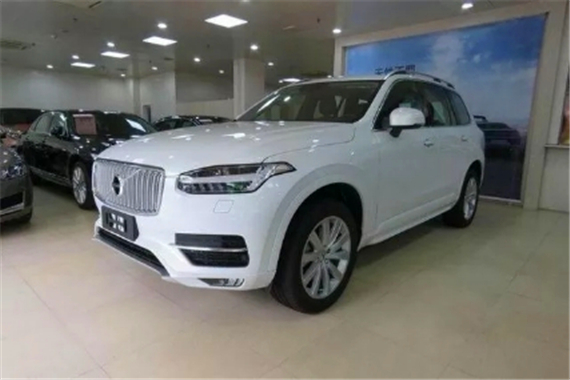 兰德酷路泽途乐路虎卫士谁更耐用,途乐路虎2022款落地价多少钱