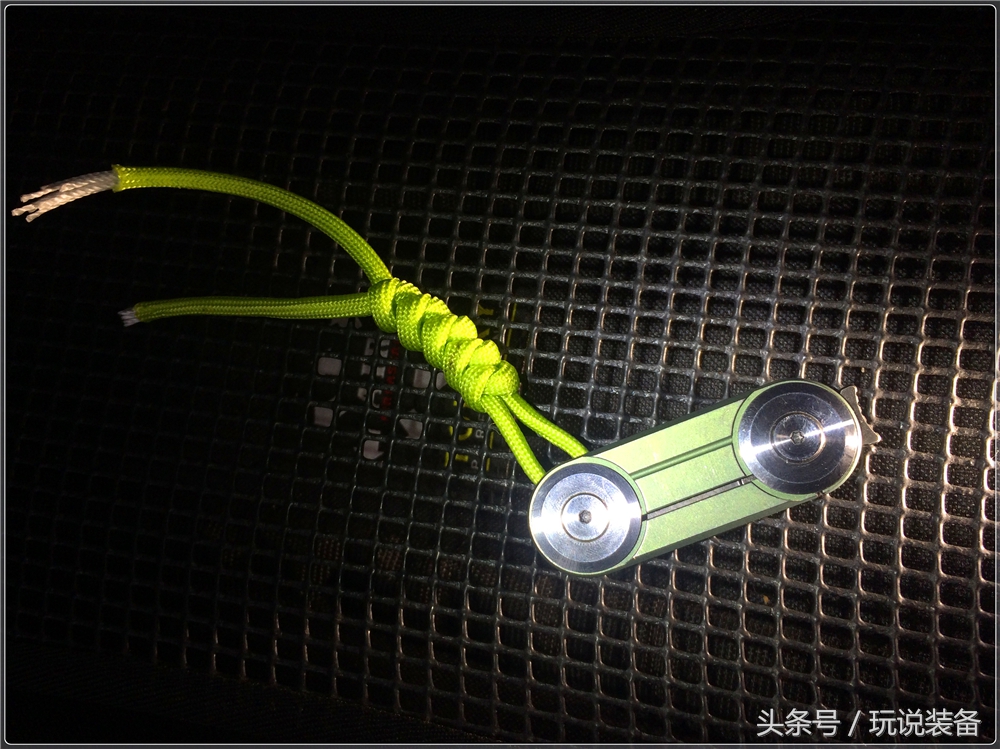 一把小刀的玩具,一把小巧的小刀