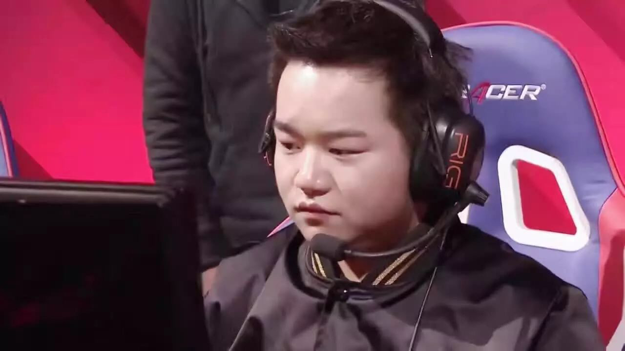 mouse鍜宮arin,rog閾舵渤鎴樿埌