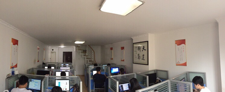 做淘宝网店能月入多少万,杭州做淘宝有前景吗