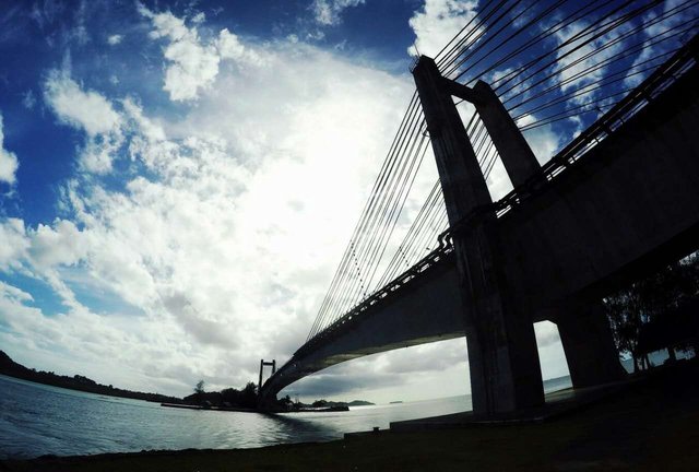 自由行之租匹红色大野马，帅气环帕劳！