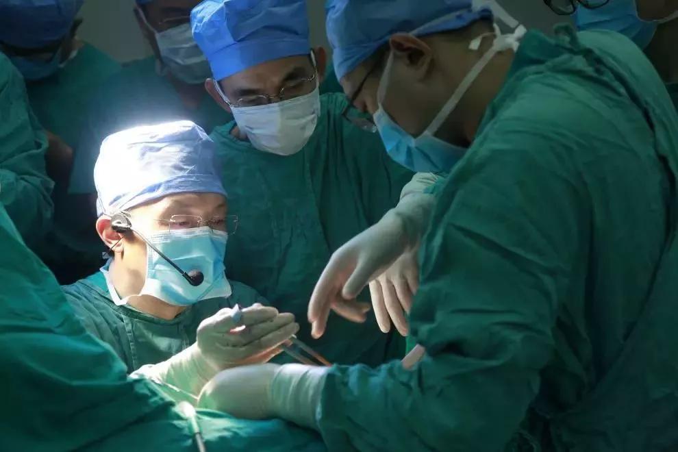 中山六院比广医三院成功率高,中山六院全国排名第几