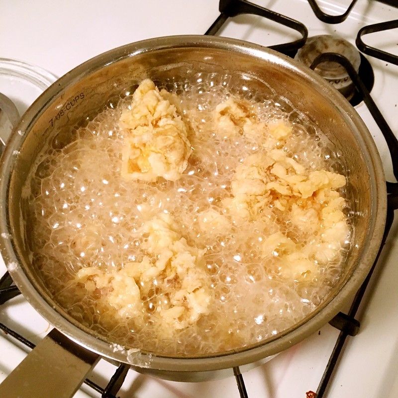 肯德基脆咔滋蒜香盐酥鸡,肯德基盐酥鸡小酥肉哪个好吃
