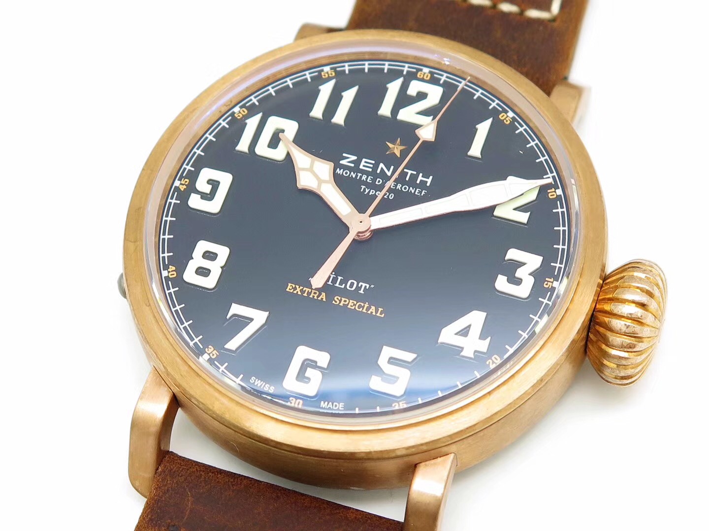 胡歌手表青铜大飞,胡歌同款蓝表面陨石手表