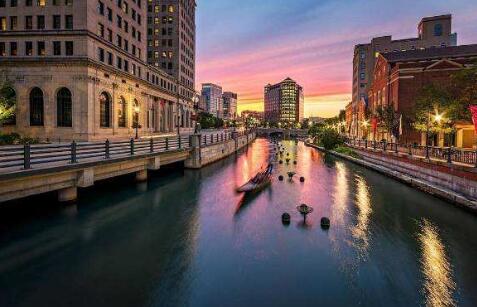 尚友TOP50名校申请详解-第7期-如何申请老牌藤校布朗大学？