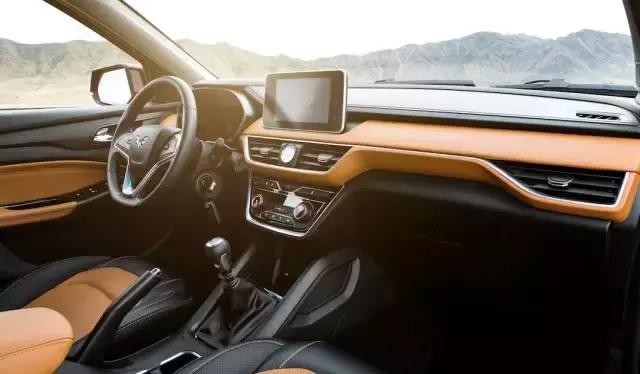 五菱宏光历年销量排名,宏光s3最大的优点