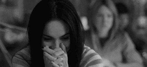 跟女生聊天话题100句幽默,想找女生聊天又没话题怎么办