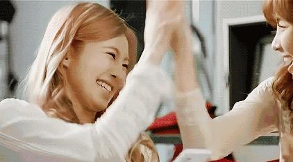 在中国卖粉底液,半价粉底