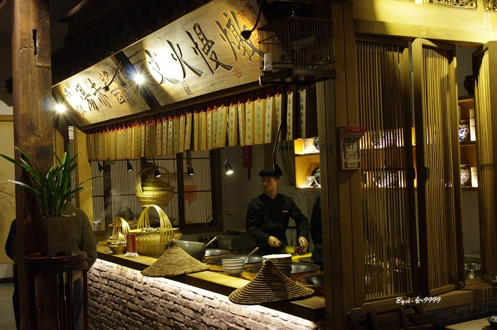 大牌大：美女主持引领的这顿杭帮菜，有点意思