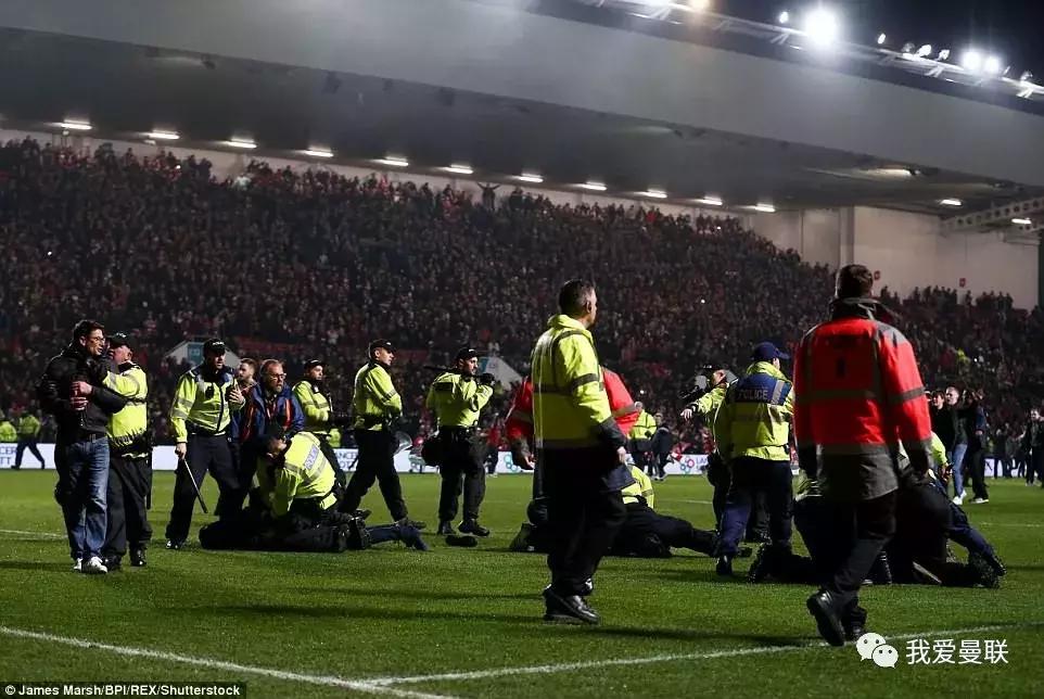 比出局更让人心痛，曼联这种态度不配赢球！对手更热血更红魔