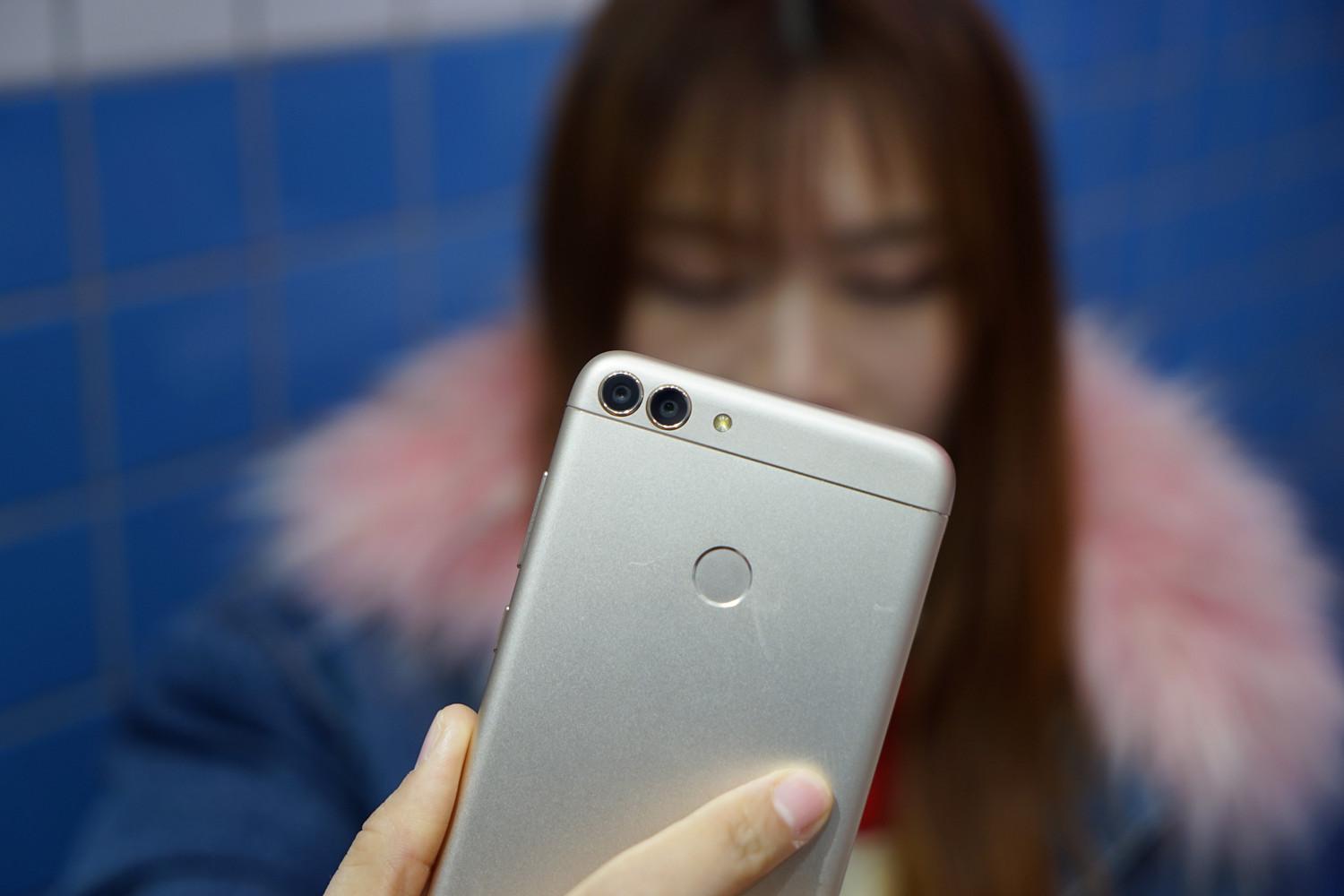 华为畅享7s最新消息9.0,华为手机畅享7s全面屏