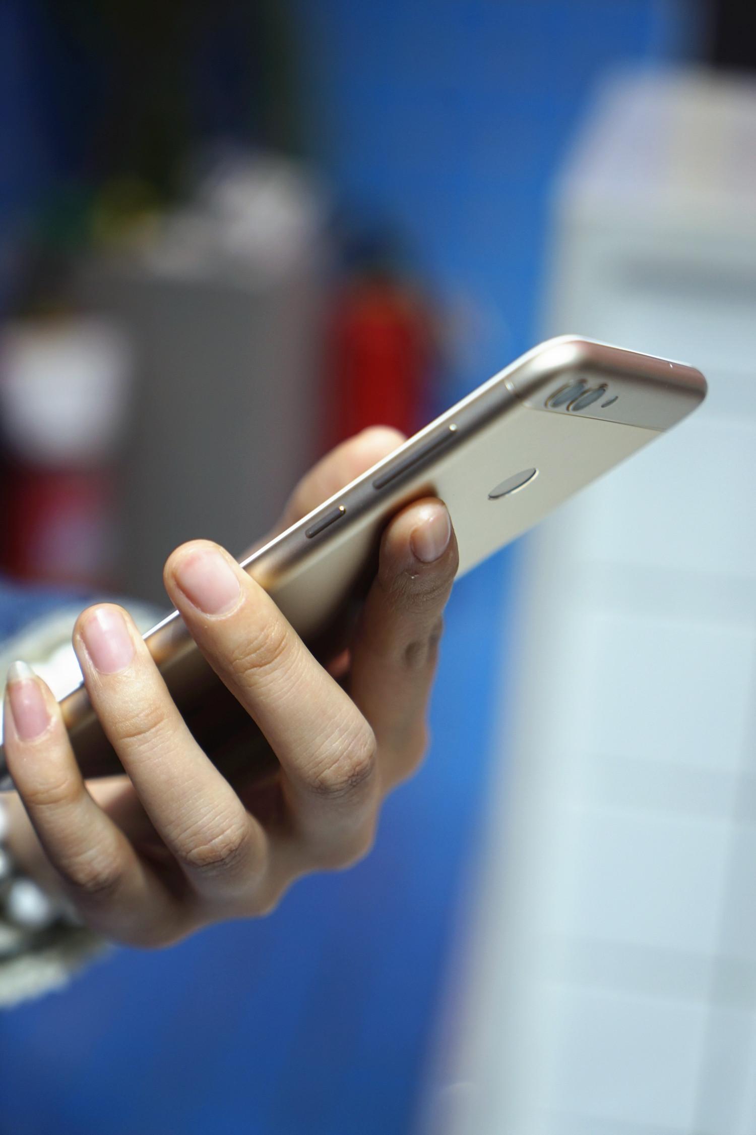 华为畅享7s最新消息9.0,华为手机畅享7s全面屏