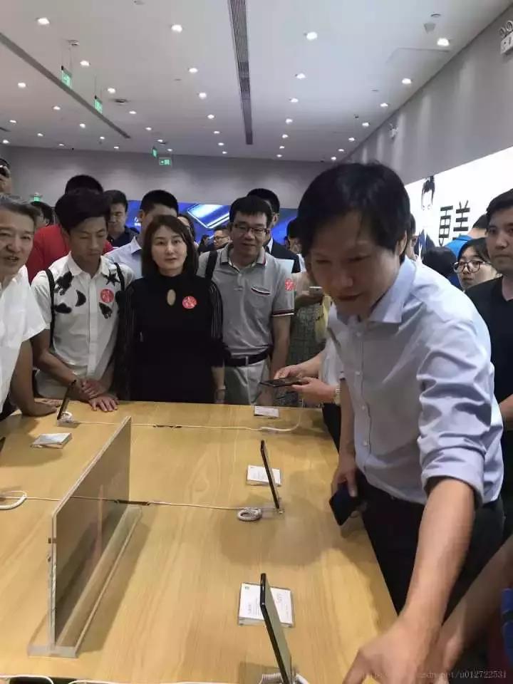 小米营业员上班的真实感受,在小米专卖店上班真实感受