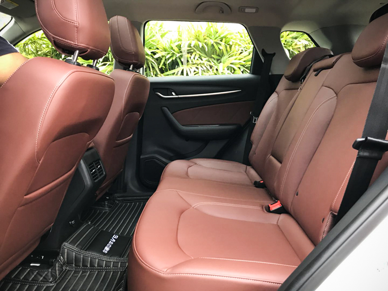 华晨中华v6是什么车型,华晨中华v6怎么样