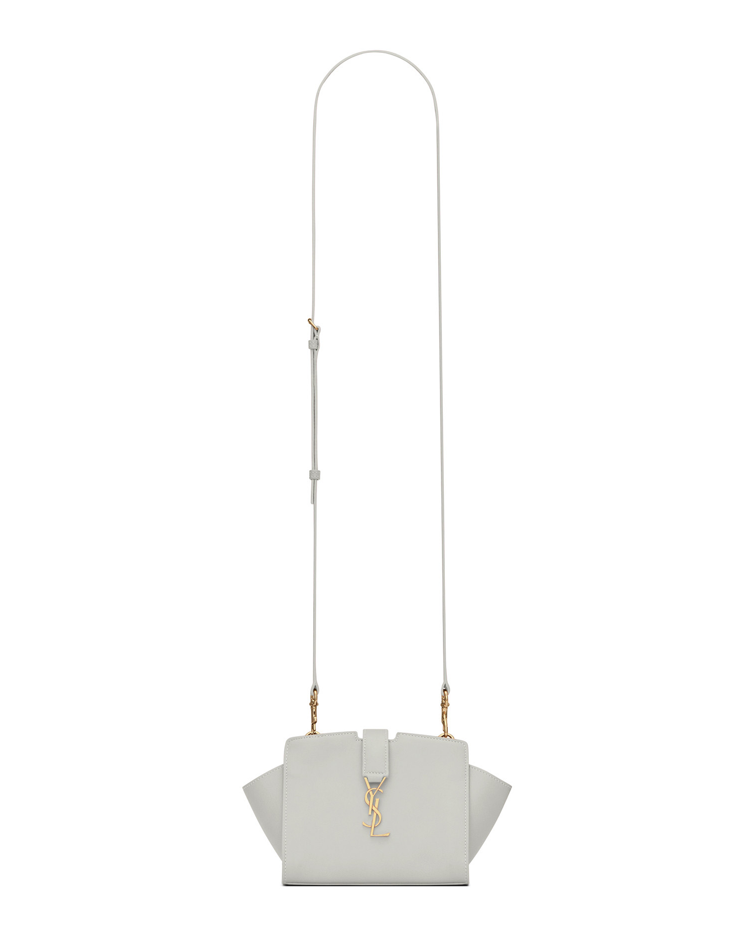 种草圣罗兰,哪个国家买圣罗兰包包便宜