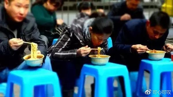 重庆小面的小面都是什么做的,正宗重庆小面和其他小面的区别