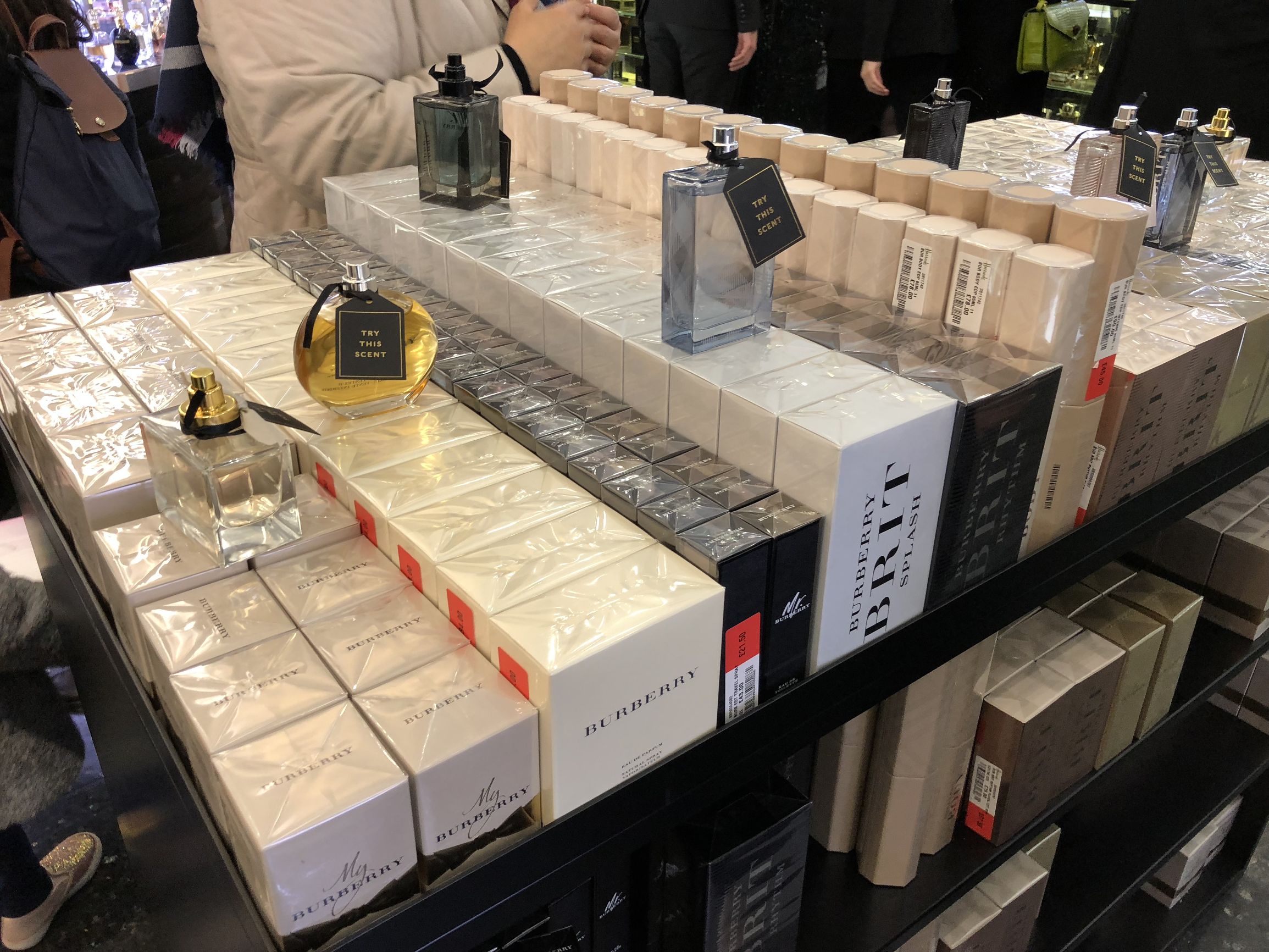 英国哈罗德百货圣诞节,一年一次购物狂欢