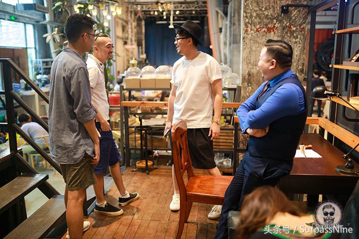 夏天干净清爽的发型男,夏季清爽barbershop